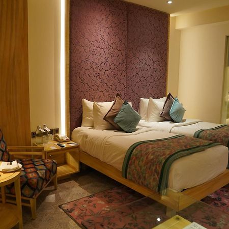 Hotel Royal Orchid Jaipur, Tonk Road Extérieur photo