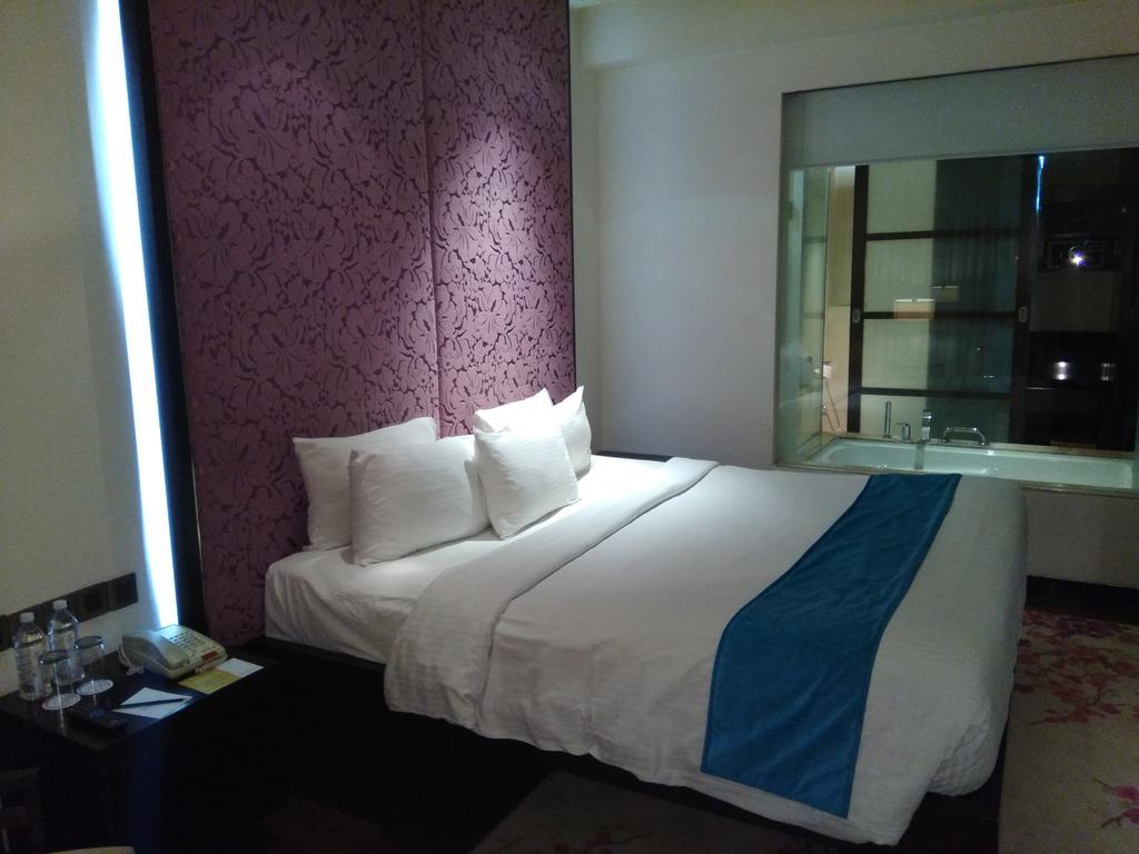 Hotel Royal Orchid Jaipur, Tonk Road Extérieur photo