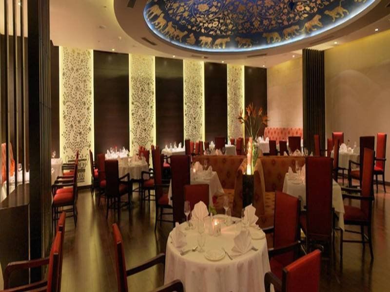 Hotel Royal Orchid Jaipur, Tonk Road Extérieur photo